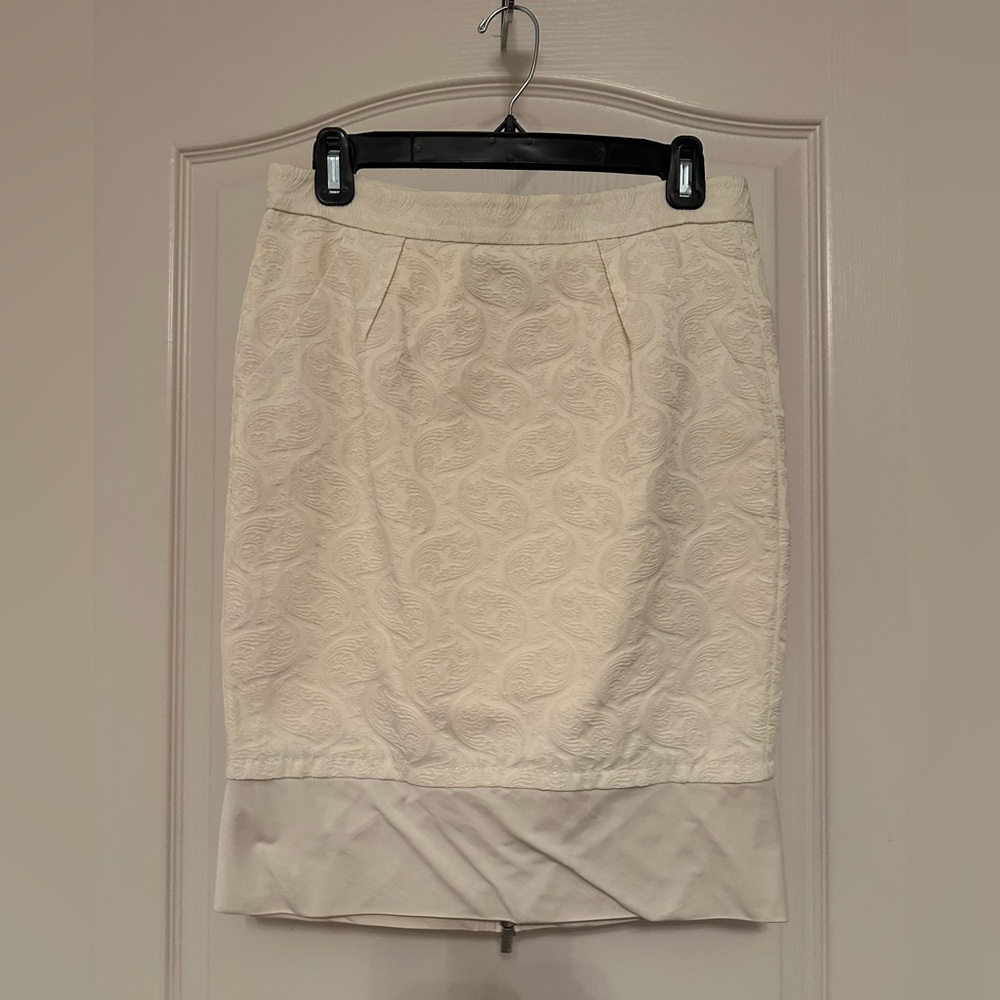 BCBGMaxAzria Cream Pencil Skirt